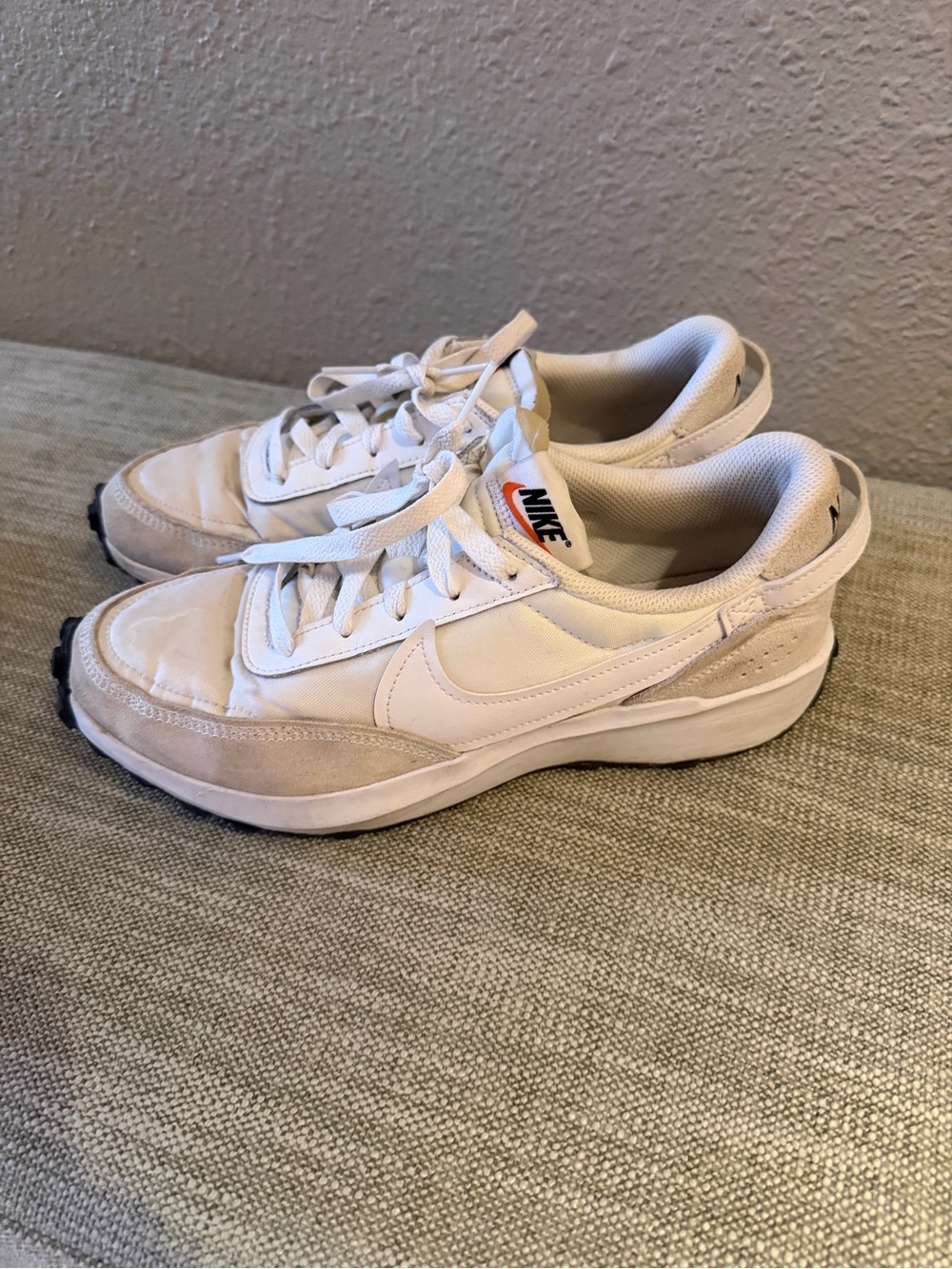 Nike Waffle Sneakers Women’s White and Cream Low-Top Retro